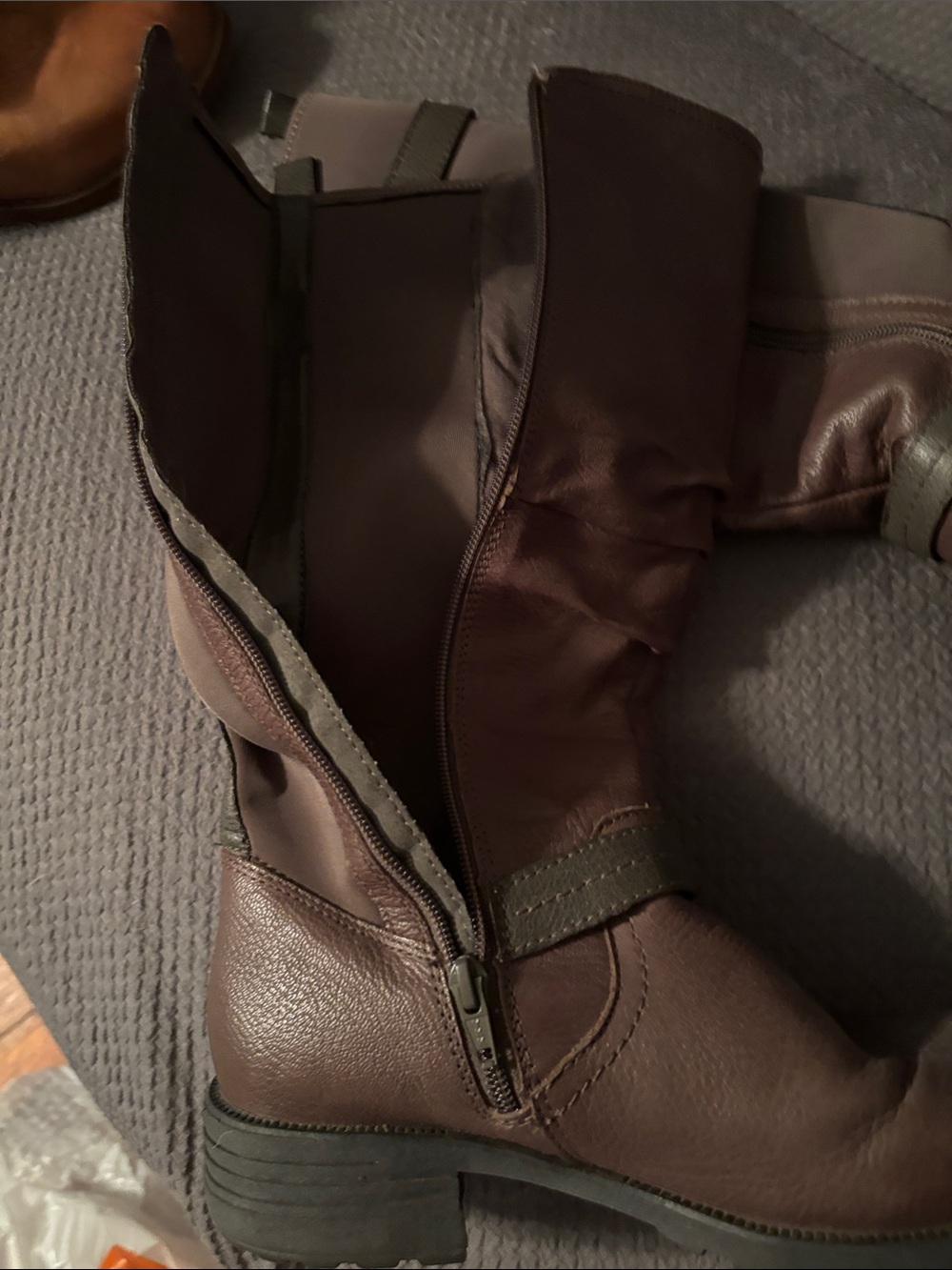 Earth Origins Women's Brown Mid-Calf Buckle Riding Boots - Picture 4 of 5